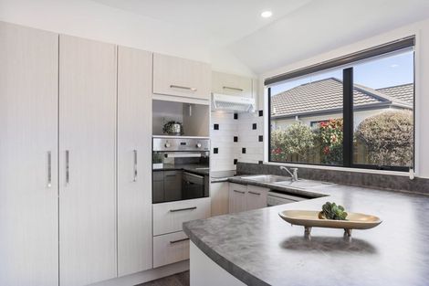 Photo of property in 52 Mahlet Street, Northwood, Christchurch, 8051
