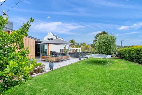 Photo of property in 1/9 Wharf Road, Te Atatu Peninsula, Auckland, 0610