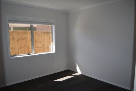 Photo of property in 16 Naeo Close, Papamoa Beach, Papamoa, 3118