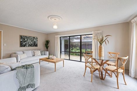 Photo of property in 1/25 Rubens Place, Burnside, Christchurch, 8053
