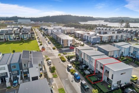Photo of property in 21 Mollusc Road, Hobsonville, Auckland, 0616