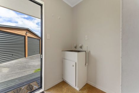 Photo of property in 12 Delta Place, Milson, Palmerston North, 4414
