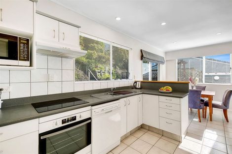 Photo of property in 56 Fyvie Avenue, Tawa, Wellington, 5028