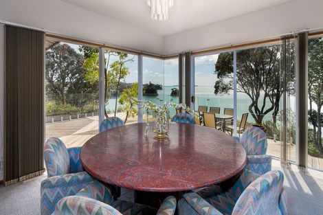 Photo of property in 6 Sharon Road, Waiake, Auckland, 0630