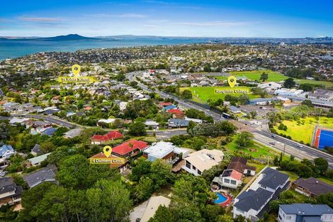 Photo of property in 4 Dalmeny Close, Murrays Bay, Auckland, 0630