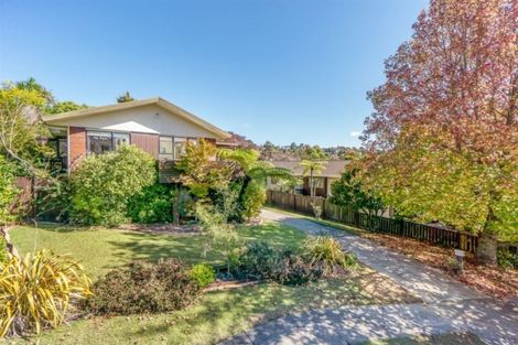 Photo of property in 8 Kallista Place, Browns Bay, Auckland, 0630