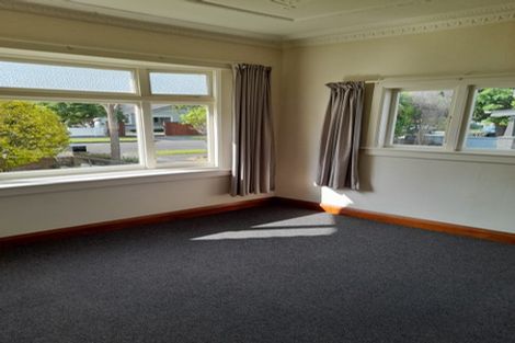 Photo of property in 38 Miro Street, Takaro, Palmerston North, 4410