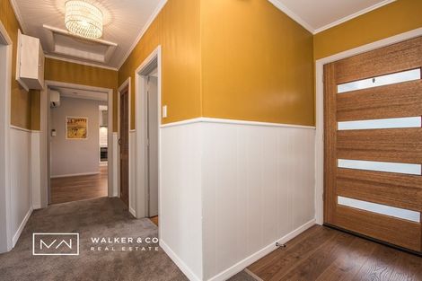 Photo of property in 1/4 Tui Grove, Elderslea, Upper Hutt, 5018