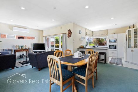 Photo of property in 9b Ambler Avenue, Glen Eden, Auckland, 0602