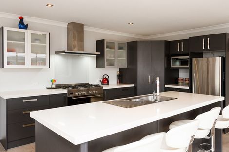 Photo of property in 47 Rodeo Drive, Kelvin Grove, Palmerston North, 4414