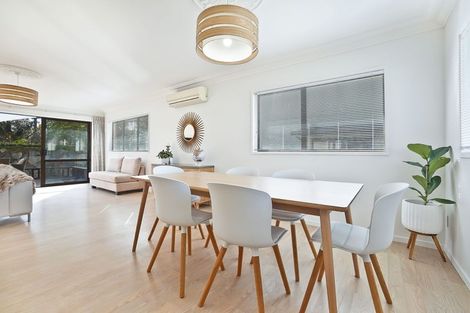 Photo of property in 2/403 Hibiscus Coast Highway, Orewa, 0931