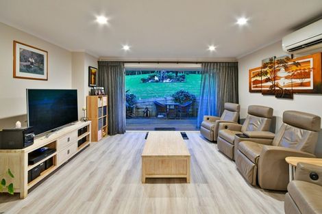 Photo of property in 3 Mcintosh Drive, Pokeno, 2471