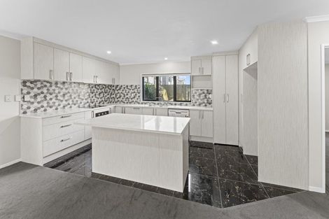 Photo of property in 4 Kakaho Way, Papatoetoe, Auckland, 2025