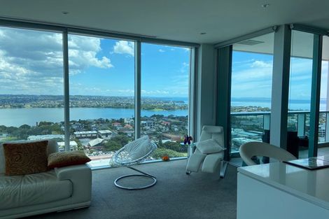 Photo of property in Sentinel Apartments, 2104/3 Northcroft Street, Takapuna, Auckland, 0622