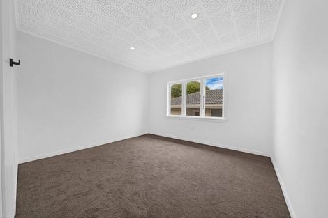 Photo of property in 76 Old Wairoa Road, Papakura, 2110