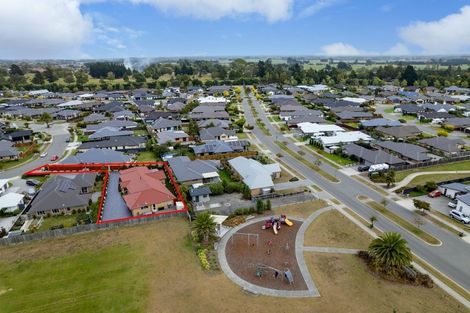 Photo of property in 27 Wootton Place, Kaiapoi, 7630