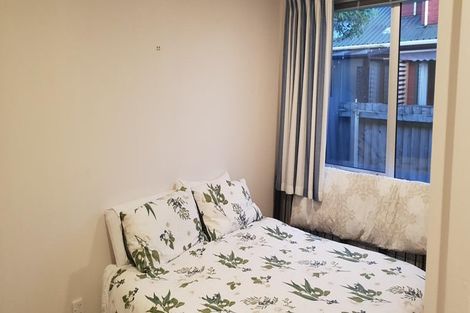 Photo of property in 2/97 Royal Park Drive, Parklands, Christchurch, 8083