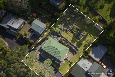 Photo of property in 14 Stormont Lane, Whitianga, 3510