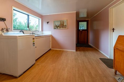 Photo of property in 15 Burdon Road, Woodbury, Geraldine, 7991