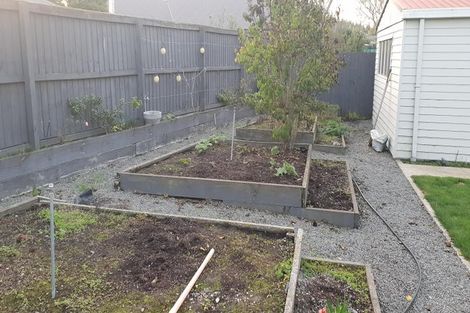 Photo of property in 2/97 Royal Park Drive, Parklands, Christchurch, 8083