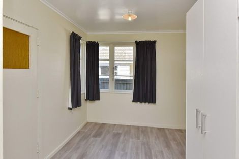 Photo of property in 25 Auburn Avenue, Upper Riccarton, Christchurch, 8041