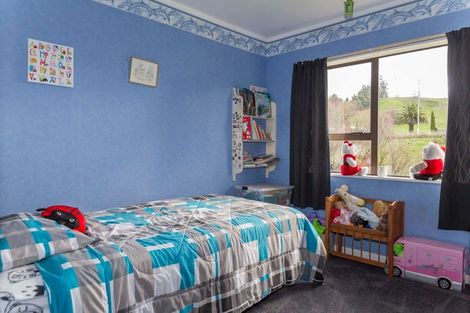 Photo of property in 83 Cadman Road, Dannevirke, 4930