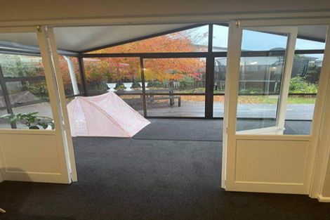 Photo of property in 145 Wairakei Road, Bryndwr, Christchurch, 8053