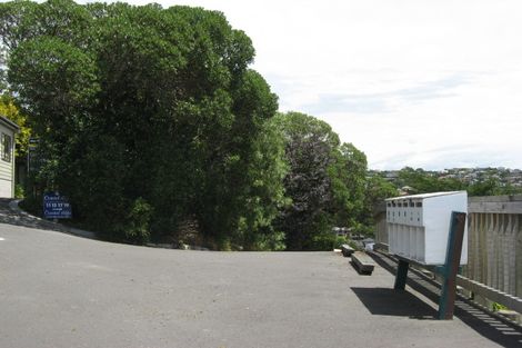 Photo of property in 15 Balmoral Lane, Redcliffs, Christchurch, 8081