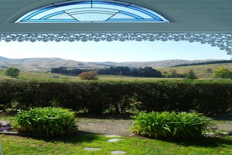 Photo of property in 1664 Kahuranaki Road, Kahuranaki, Havelock North, 4295