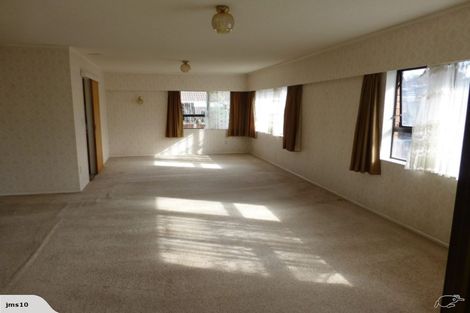 Photo of property in 2/87 Cook Street, Howick, Auckland, 2014