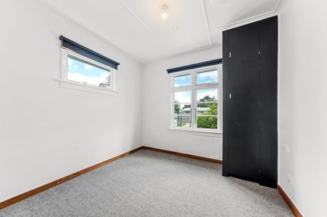 Photo of property in 141 Seaview Road, Westown, New Plymouth, 4310
