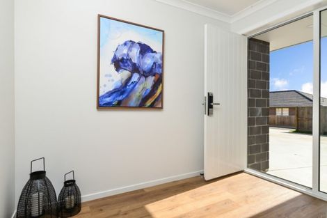 Photo of property in 10a Faber Place, Rototuna North, Hamilton, 3210