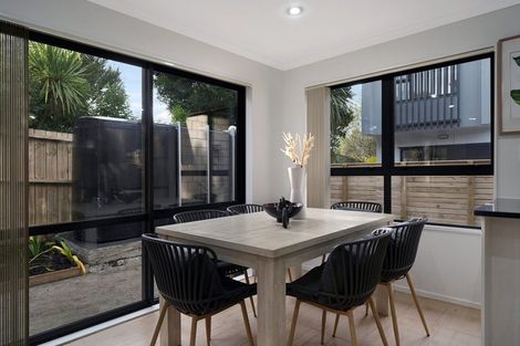 Photo of property in 30 Brandon Road, Manly, Whangaparaoa, 0930