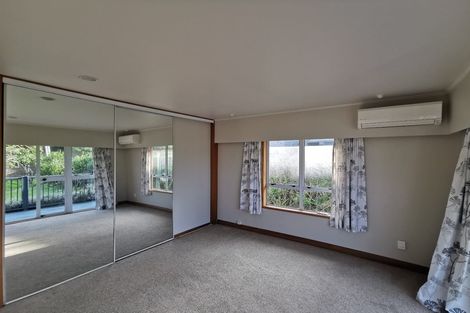 Photo of property in 14 Lyttelton Avenue, Forrest Hill, Auckland, 0620