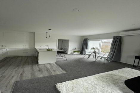 Photo of property in 6a Elm Street, Ebdentown, Upper Hutt, 5018