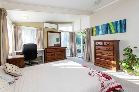 Photo of property in 18 Evelyn Road, Cockle Bay, Auckland, 2014