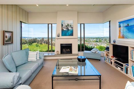 Photo of property in 47 Cumberland Rise, Taradale, Napier, 4112