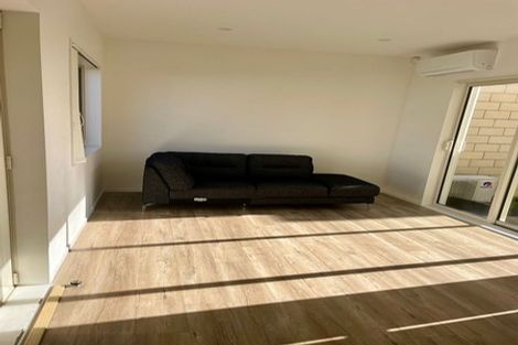 Photo of property in 30b Hororata Road, Hauraki, Auckland, 0622