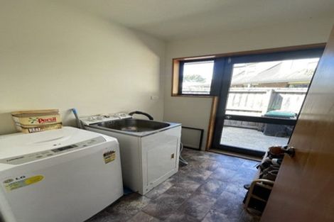 Photo of property in 1 Kydd Lane, Hornby, Christchurch, 8042