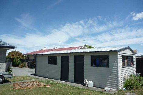Photo of property in 79 Woolley Street, Avondale, Christchurch, 8061