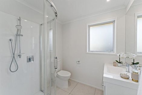 Photo of property in 8 Harriet Johnston Drive, Pokeno, 2402