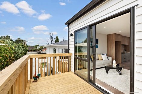 Photo of property in 53a Taikata Road, Te Atatu Peninsula, Auckland, 0610