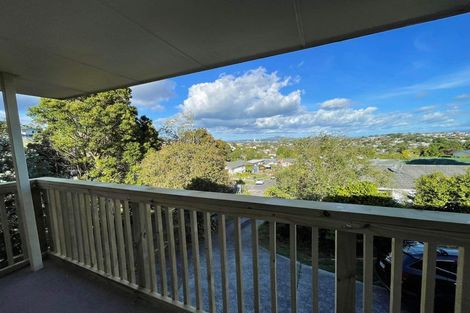 Photo of property in 1/37 Gretel Place, Hillcrest, Auckland, 0627