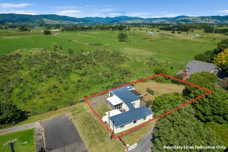 Photo of property in 11 Rata Street, Otaki Beach, Otaki, 5512