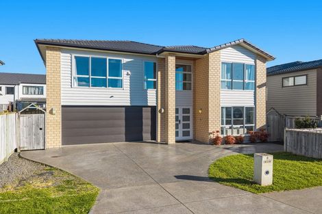 Photo of property in 8 Ballinabreen Road, Flat Bush, Auckland, 2019