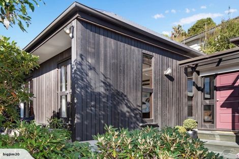 Photo of property in 1/135 Soleares Avenue, Mount Pleasant, Christchurch, 8081