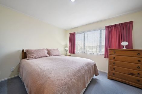 Photo of property in 84 Baylands Drive, Newlands, Wellington, 6037