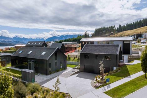 Photo of property in 5 Mills Road, Wanaka, 9305