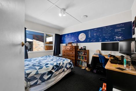 Photo of property in 138 Govett Avenue, Frankleigh Park, New Plymouth, 4310