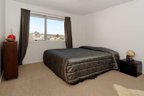 Photo of property in 3/2a Bowers Road, Glen Eden, Auckland, 0602